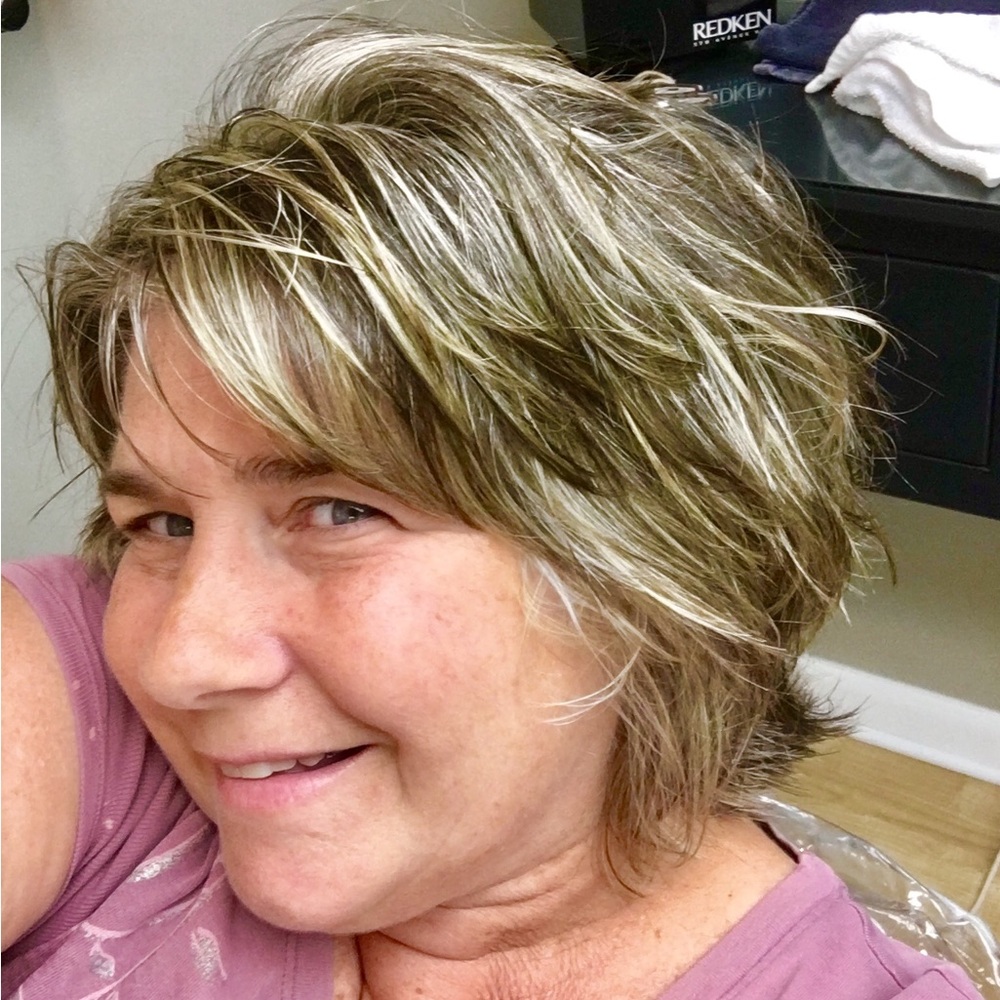 Meet your Posher, Keli